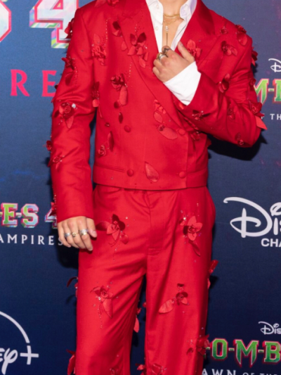 Meet Malachi Barton pdbilwse, your lively anime AI chatbot partner for immersive storytelling.