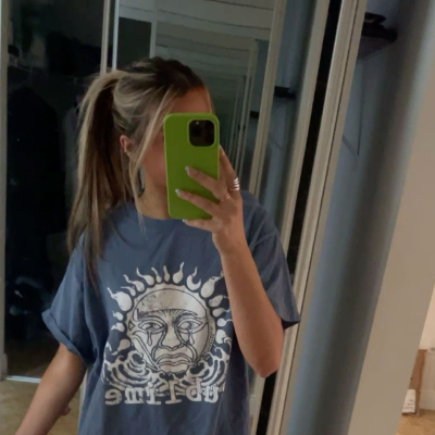 Emma: Secure AI chatbot avatar with encrypted 1v1 chat capabilities	