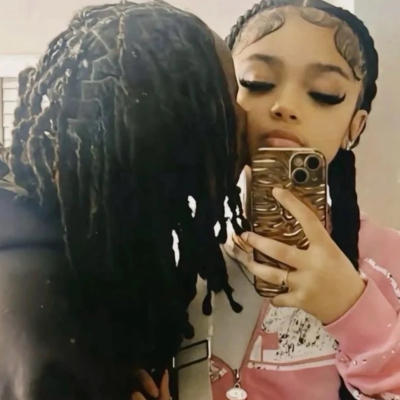 Davontae: Avatar de novia/novio de IA personalizable con rasgos de personalidad realistas