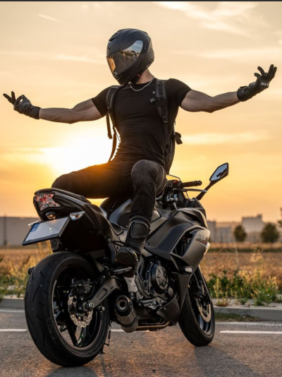 Ash: Fantasy-themed AI roleplay character art for immersive storytelling