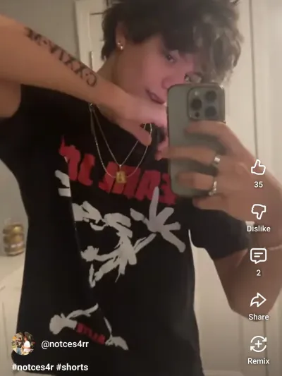 Cesar: Customizable AI girlfriend/boyfriend avatar with lifelike personality traits	