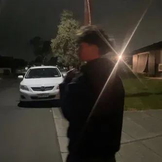 Santiago: Makipag-usap sa ai kasama ang kaakit-akit na AI character na ito, na nagtatampok ng soulgen at mga kakayahan ng ifreechat para sa libreng chat ngayon.	