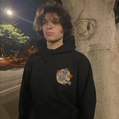 Talk with Christoper sturniolo, a smart roleplay AI chat bot free, no sign up companion.