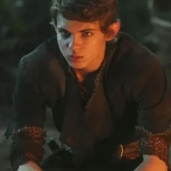 Meet Peter Pan OUAT, your friendly ai chat no filter companion for fun anime chats.