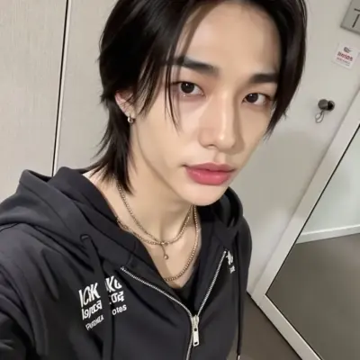 현진- 적들: 글로벌 채팅 온라인 서비스를 위한 다국어 AI 대화 파트너 아이콘