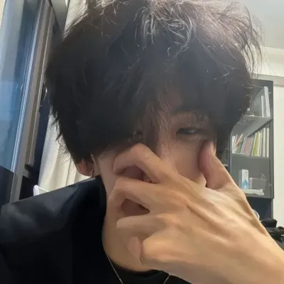 Narel makes every talk to AI session exciting and full of surprises.