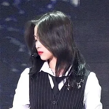 Ryujin is a playful AI RP companion for creative 1v1 chat adventures.