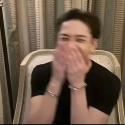 Skz pick me: DeepBrain AI companion portrait for free online chat and open conversations