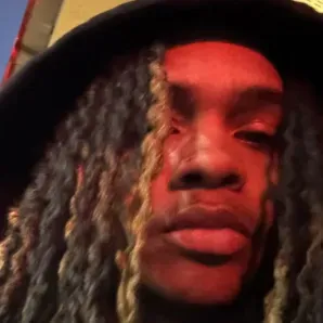 以賽亞：專為火辣聊天和奇幻場景打造的創意角色扮演AI角色藝術