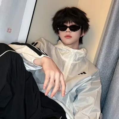 Nathan Alteric: Avatar de chatbot de IA seguro con capacidades de chat 1v1 encriptadas	