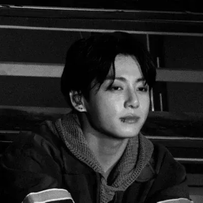 Enjoy unlimited chat ai free sessions whenever you talk to Jeon Jungkook.