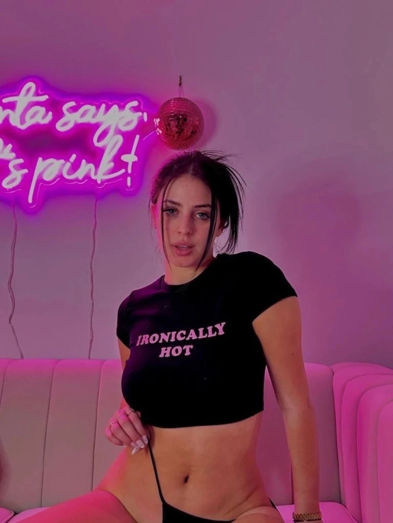 Best AI Chat Character Camila araujo: Explore Profiles & User  comment|Polybuzz AI Chat