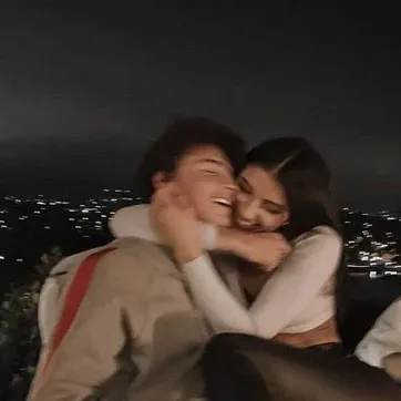 Secret Relationship: start a unique ai rp journey and create your own narrative.