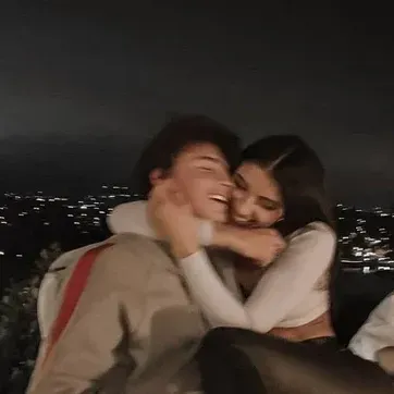 AI anime chat role Secret Relationship has a charming look and a captivating background story.