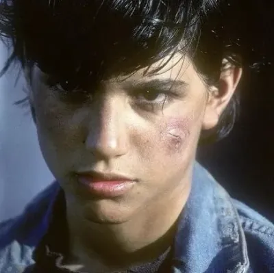 Explore endless storylines with Johnny Cade, your interactive roleplay AI chat bot free.