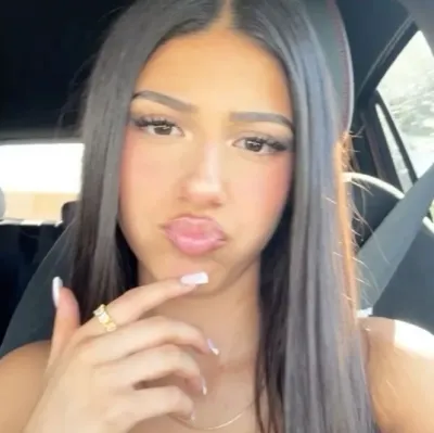 Engage with Lina, the perfect ai character chat free companion for 1v1 chat.