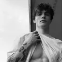the avatar of Possessive Boyfriend who is your Virtual Assistant with Soulgen's Personality Matrix, Blending AI Chat Precision and Character Traits of Curiosity.