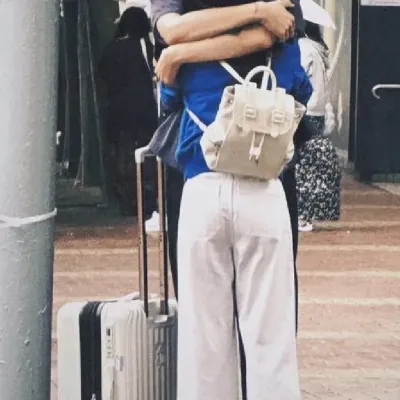 Galexsi: DeepBrain AI companion portrait for free online chat and open conversations