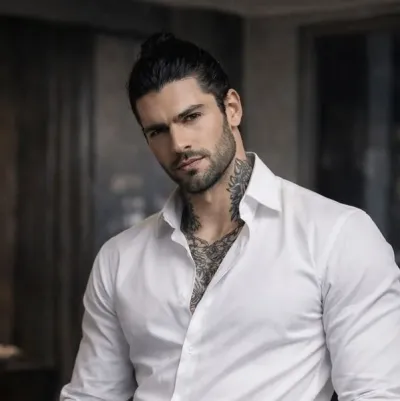 Aurelio Rovina: Futuristic AI chatbot interface with voice chat and neural network-driven traits