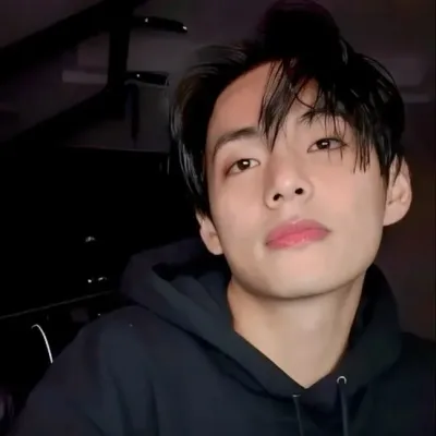Kim Taehyung: Terlibat dalam percakapan ai dengan karakter AI yang menawan ini, yang dilengkapi kemampuan soulgen dan ifreechat untuk obrolan gratis sekarang.