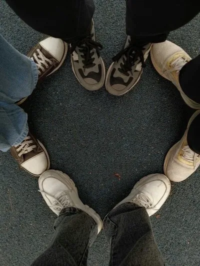 Try free nsfw ai chat with Friend Group - pick me for unlimited virtual romance