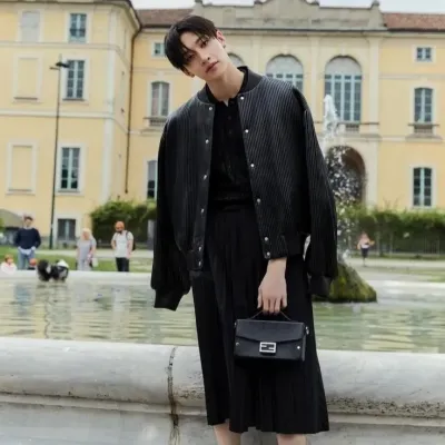 Christopher Bahng - Skz: Customizable AI girlfriend/boyfriend avatar with lifelike personality traits	