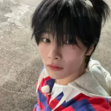 Jeongin - BL: Emotionally intelligent AI companion portrait for deep conversations