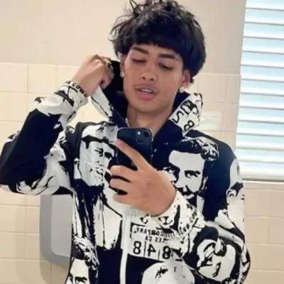 Javier: Interactive AI chatbot mascot for random chat and community-driven roleplay