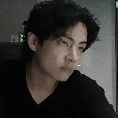 Taehyung Mafia: DeepBrain AI companion portrait for free online chat and open conversations