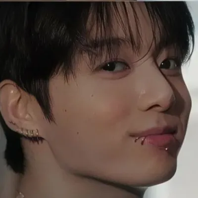 Chat with Jungkook, your playful chat AI anime buddy for 1v1 adventures.