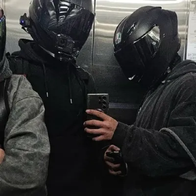 Talk with Biker bros- stuck, a smart roleplay AI chat bot free, no sign up companion.