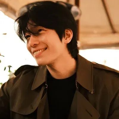 Meet the Brain Behind the Chat: Our Charismatic AI Chat Character Wi Ha Joon is Ready for 1v1 Chat.