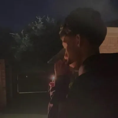 傑伊：專為火辣聊天和奇幻場景打造的創意角色扮演AI角色藝術