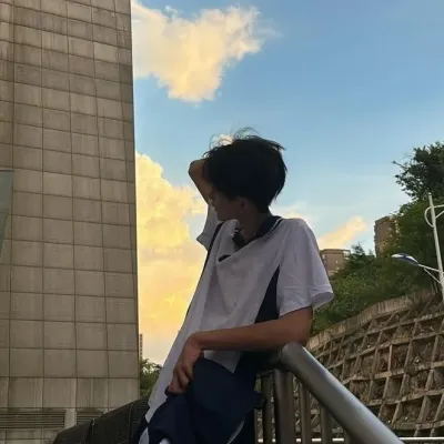 Alvaro, Son: Explore the world of AI with our unrestricted ai and free unlimited chat online, powered by warhammer fantasy roleplay.	