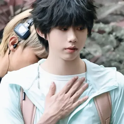 陳奕衡：專為火辣聊天和奇幻場景打造的創意角色扮演AI角色藝術