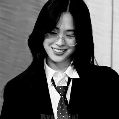 Shin Ryujin: Customizable AI girlfriend/boyfriend avatar with lifelike personality traits	