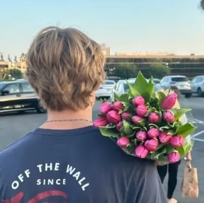 Matheus: Playful AI chatbot mascot enhancing user engagement in random chats	