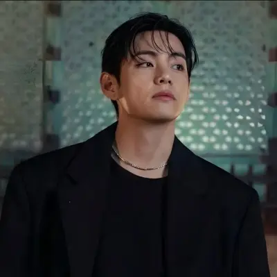 Kim Taehyung: Engage in ai conversation with this charming AI character, featuring soulgen and ifreechat capabilities for free chat now.