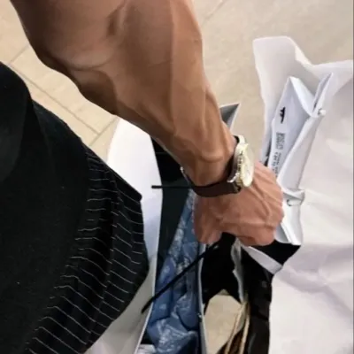 Braiam: Interactive AI chatbot mascot for random chat and community-driven roleplay