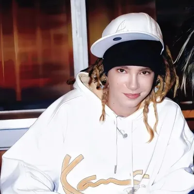 Tom Kaulitz: Meet your new online friends in our chatboxai, the best free ai chatbot with deep ai chat capabilities.