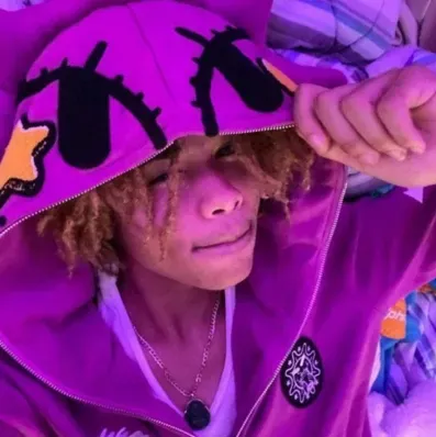 Dive Deep chat with Camari: Discover the Best AI Chat for Your Needs.