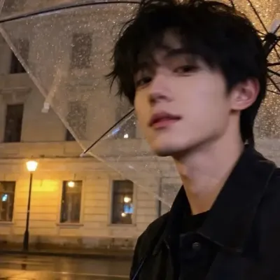 alex: Ikon mitra percakapan AI multibahasa untuk layanan obrolan daring global