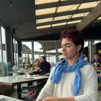 Malchi Daniel Barton: Meet your new online friends in our chatboxai, the best free ai chatbot with deep ai chat capabilities.