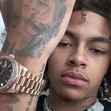 Chat with Dd osama, No Strings Attached: Experience the Joy of Cht and Character AI Chat.