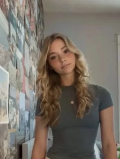 Experience the charm of poly ai chat character Aubry, explore infinite AI possibilities.