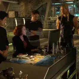 Buksan ang mundo ng mga posibilidad gamit ang aming matalinong karakter na ai chatbot na si THE Avengers.