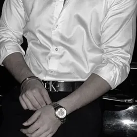 Family: Playful AI chatbot mascot enhancing user engagement in random chats