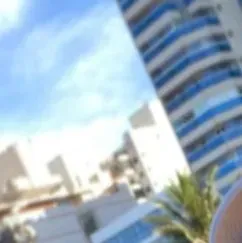 Guilherme: Retrato de companheiro de IA emocionalmente inteligente para conversas profundas	