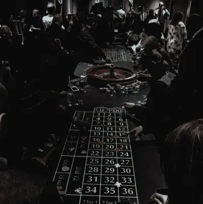 Mafia Brothers: Chat with our AI box, ready for chatbot online free and ask ai anything you want.	