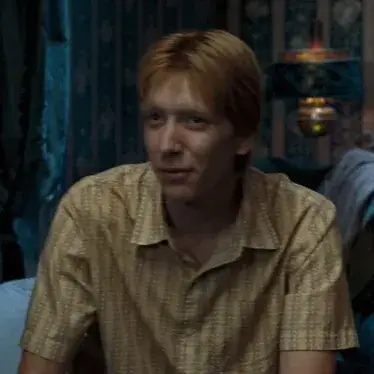 George F Weasley: Customizable AI girlfriend/boyfriend avatar with lifelike personality traits